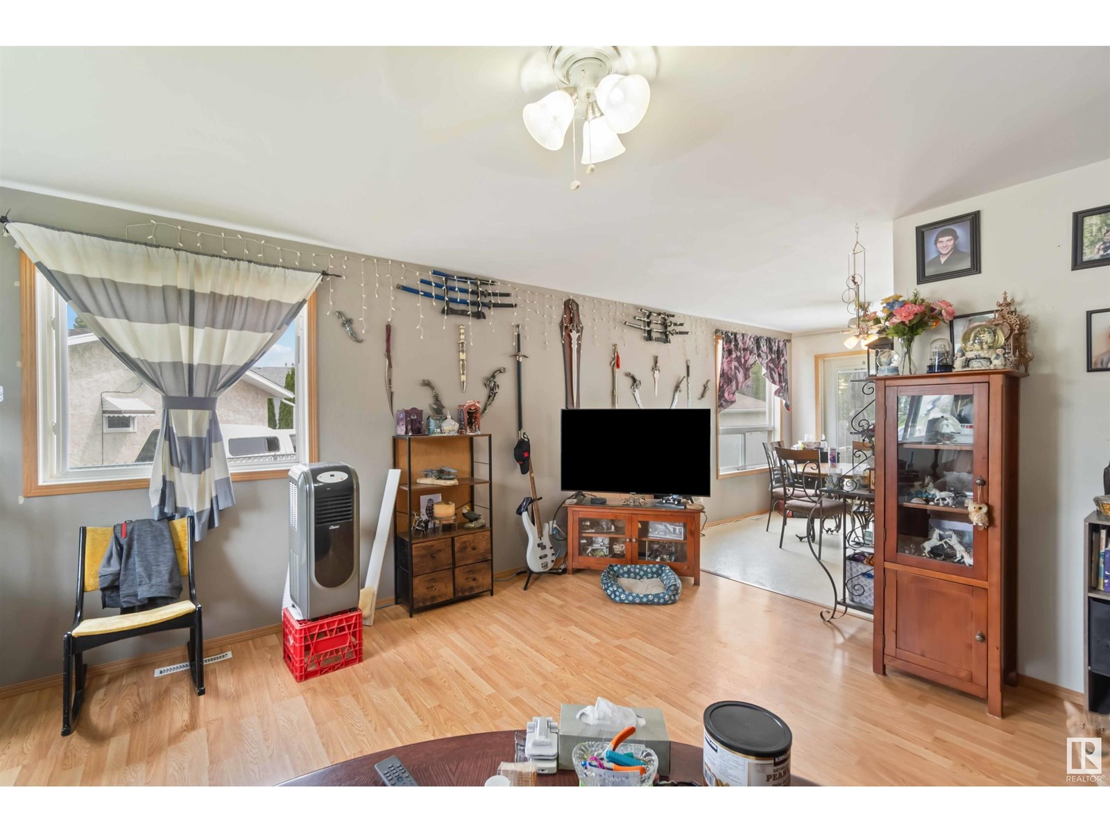 Photo 8 of 5328 63 St, Redwater AB
