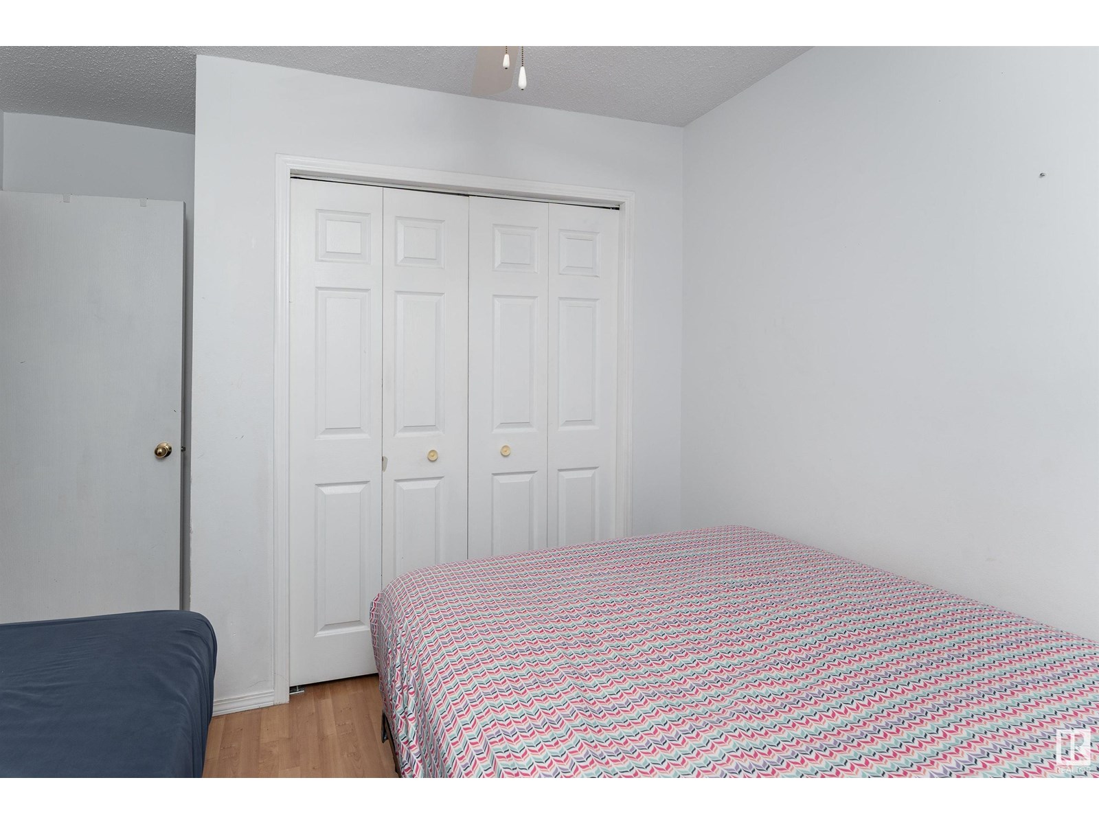 Photo 21 of 100 Marlborough Pl Nw, Edmonton AB