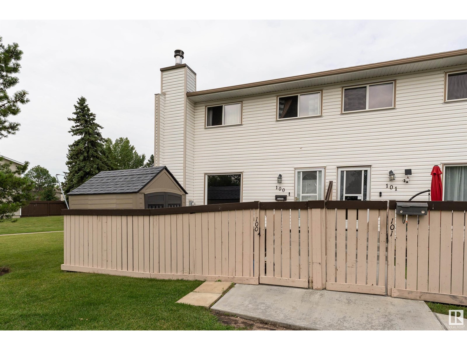 Photo 9 of 100 Marlborough Pl Nw, Edmonton AB