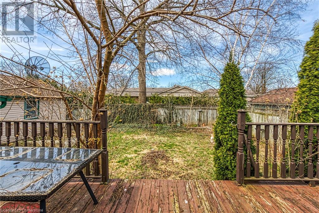 Photo 34 of 9 Gavin Drive, St Catharines ON