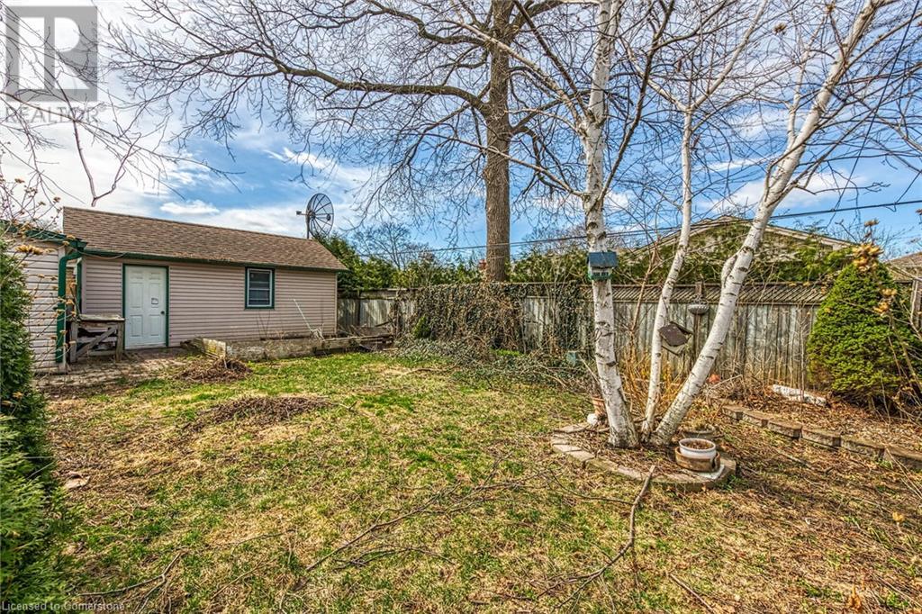 9 GAVIN Drive - 43