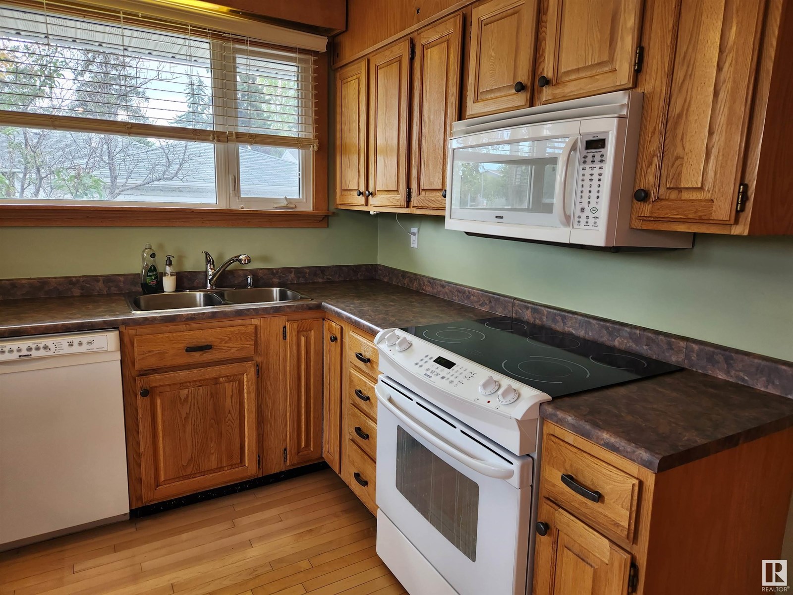 Photo 35 of 14732 91 Av Nw, Edmonton AB