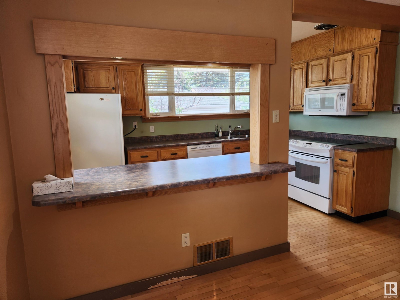 Photo 47 of 14732 91 Av Nw, Edmonton AB
