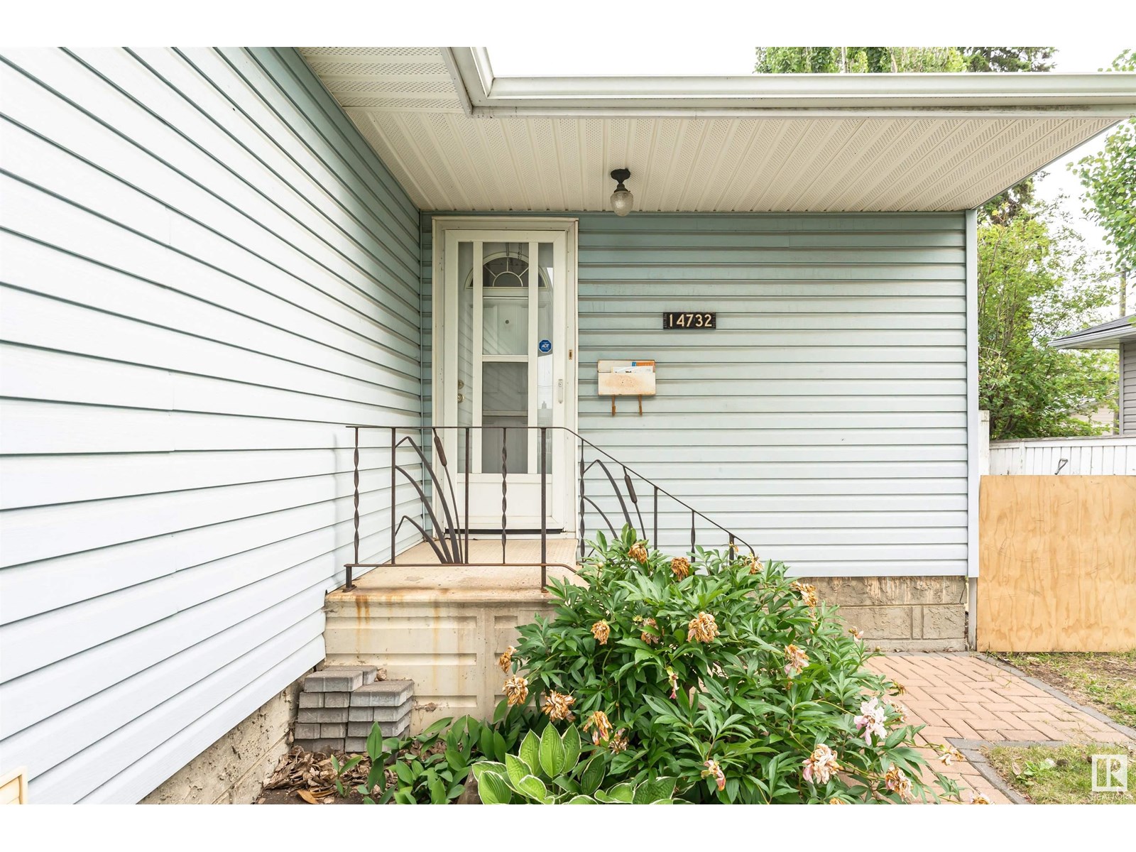 Photo 27 of 14732 91 Av Nw, Edmonton AB