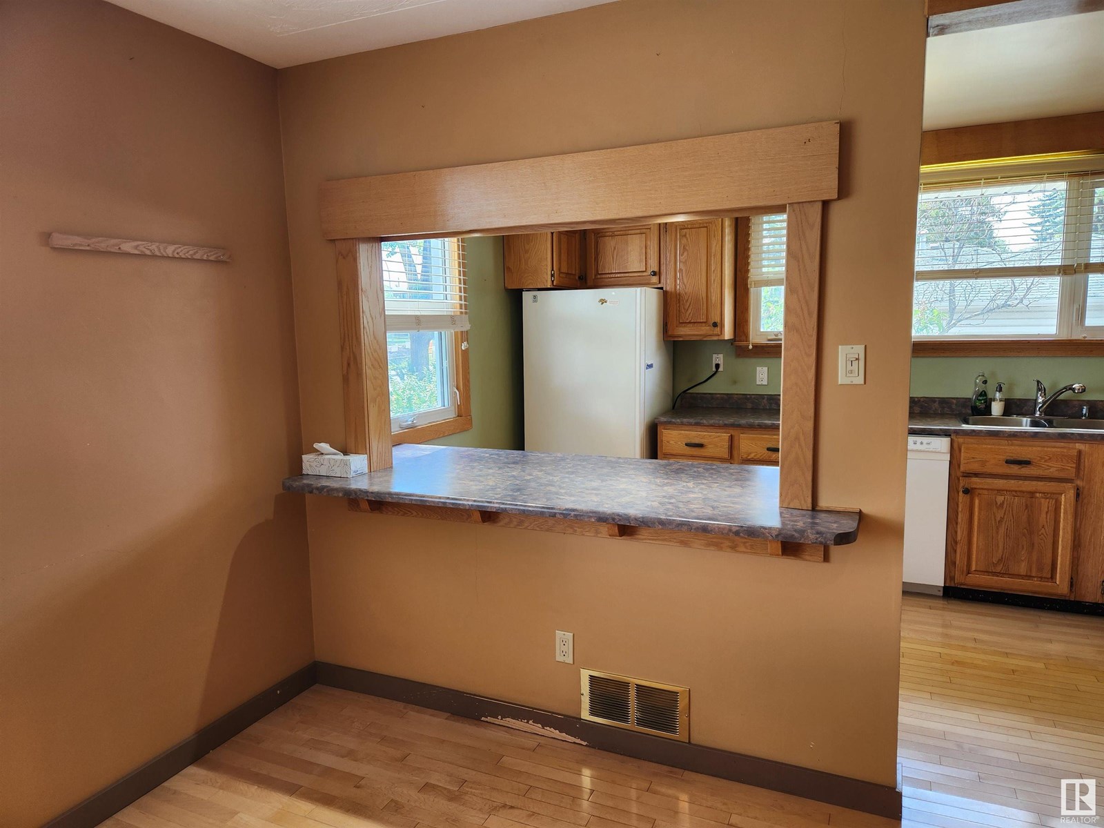 Photo 20 of 14732 91 Av Nw, Edmonton AB