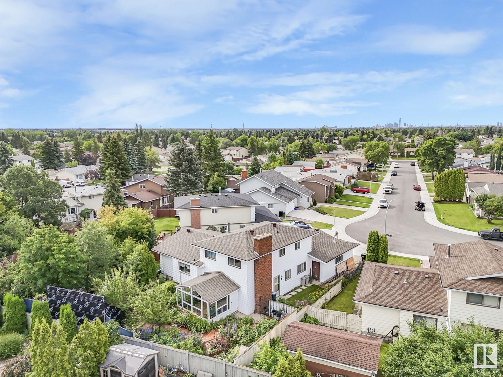 Photo 1 of 10206 173 A Av Nw, Edmonton AB