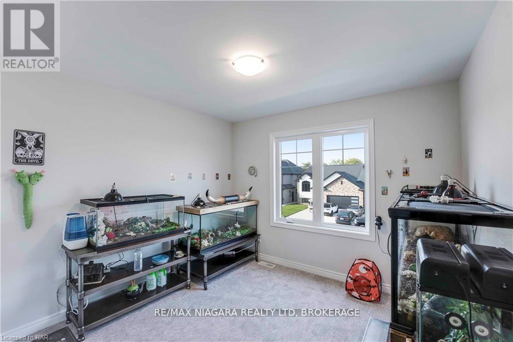 Photo 12 of 7125 Parsa Street, Niagara Falls ON