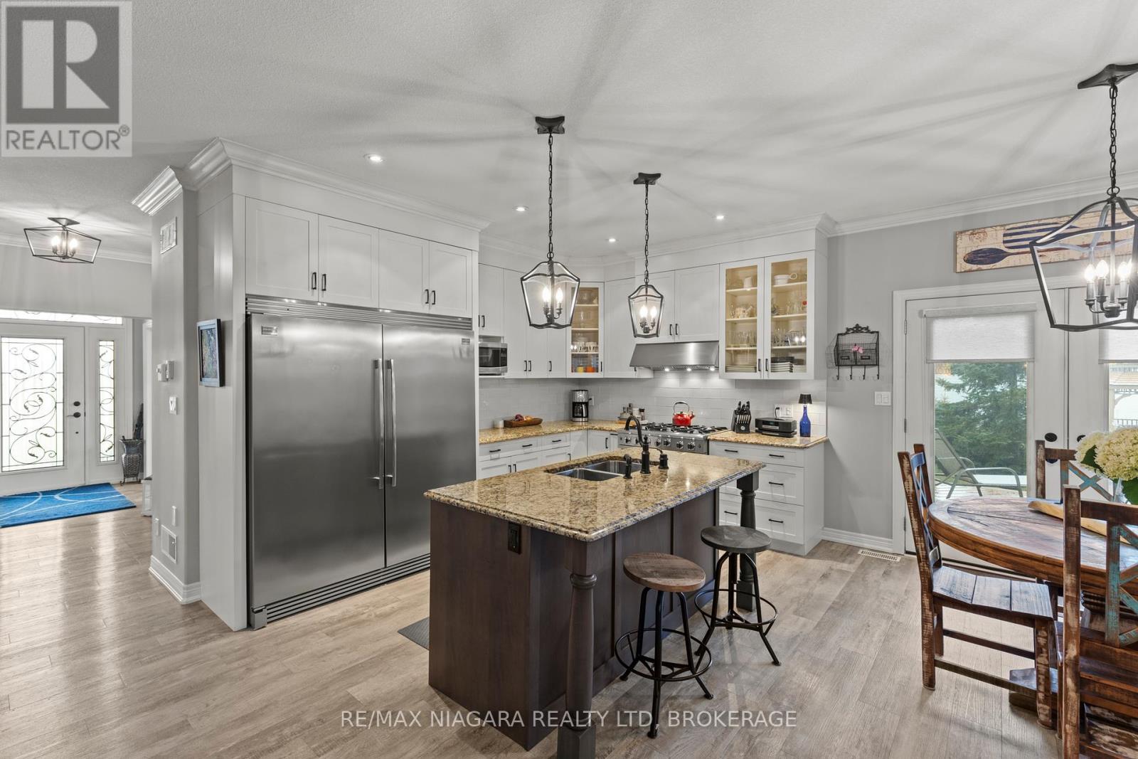 Photo 33 of 35 Burleigh Road S, Fort Erie ON