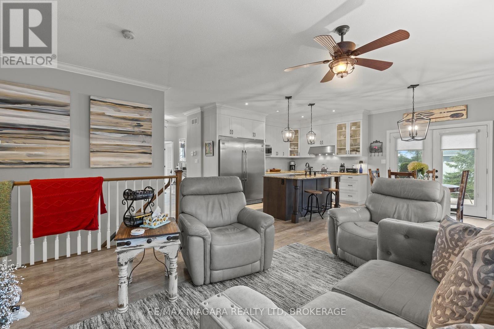 Photo 19 of 35 Burleigh Road S, Fort Erie ON