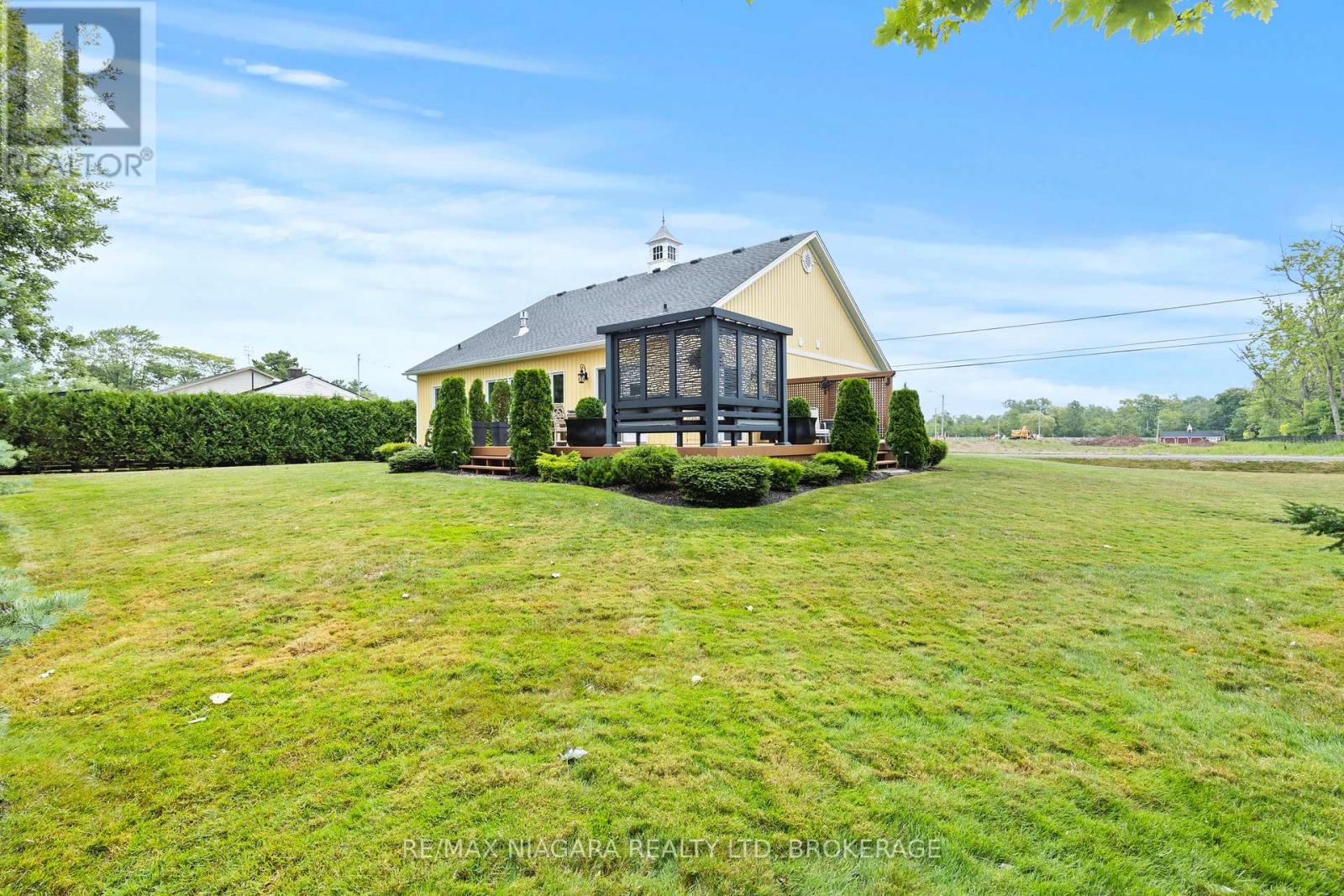 Photo 42 of 35 Burleigh Road S, Fort Erie ON
