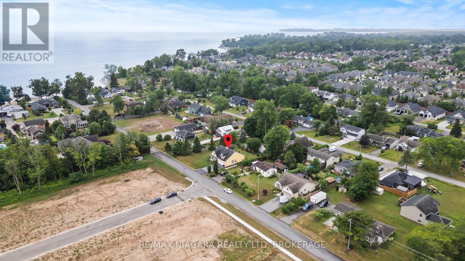 Photo 47 of 35 Burleigh Road S, Fort Erie ON