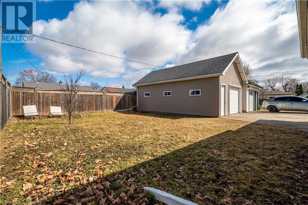 Photo 8 of 14 Milton Road, St Catharines ON