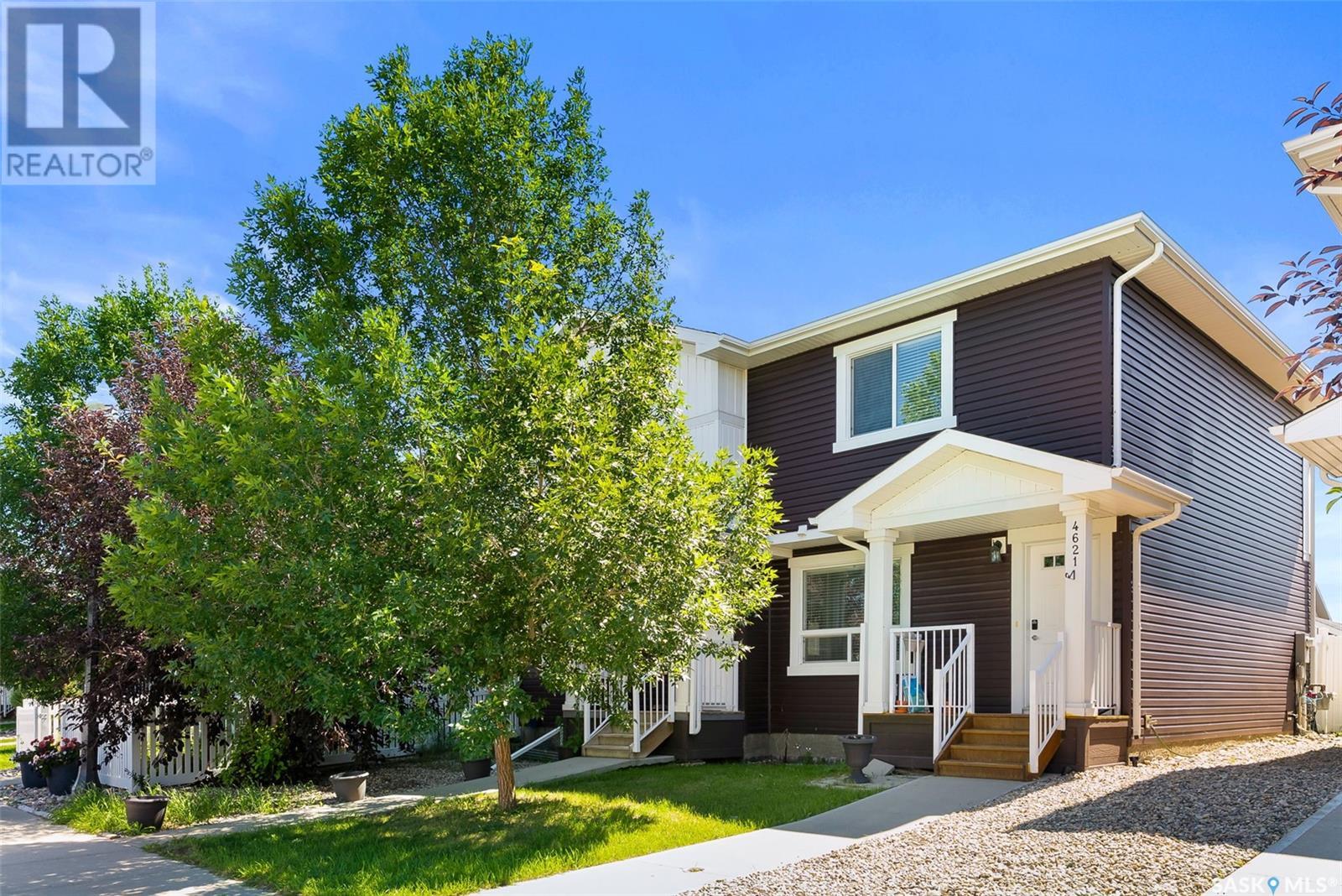 Photo 3 of 4621 Primrose Green Drive, Regina SK