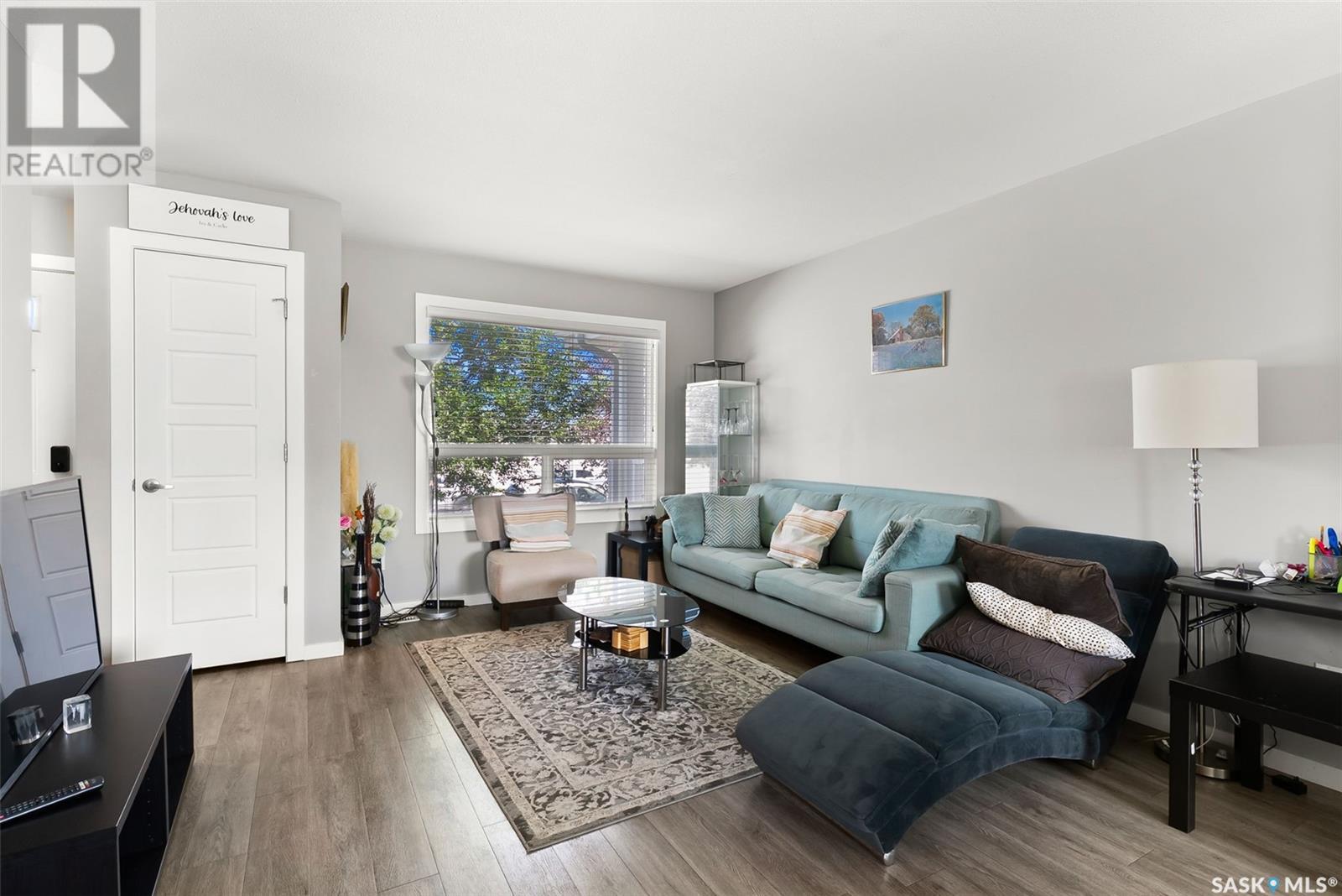 Photo 4 of 4621 Primrose Green Drive, Regina SK