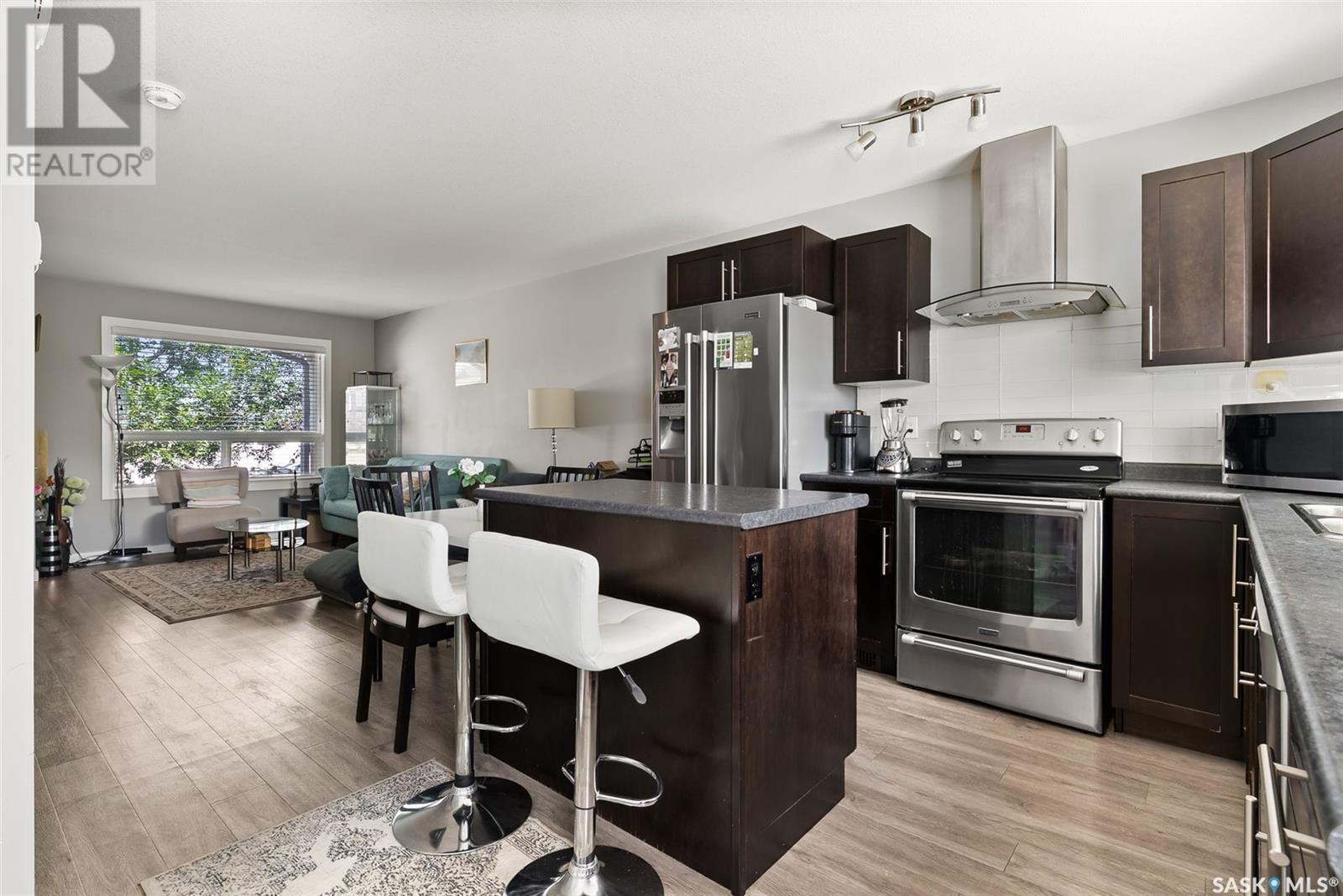Photo 9 of 4621 Primrose Green Drive, Regina SK