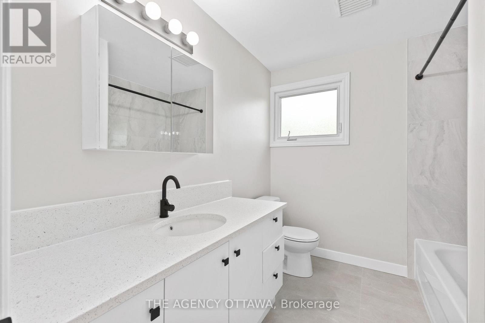 Photo 26 of 688 Laverendrye Drive, Ottawa ON