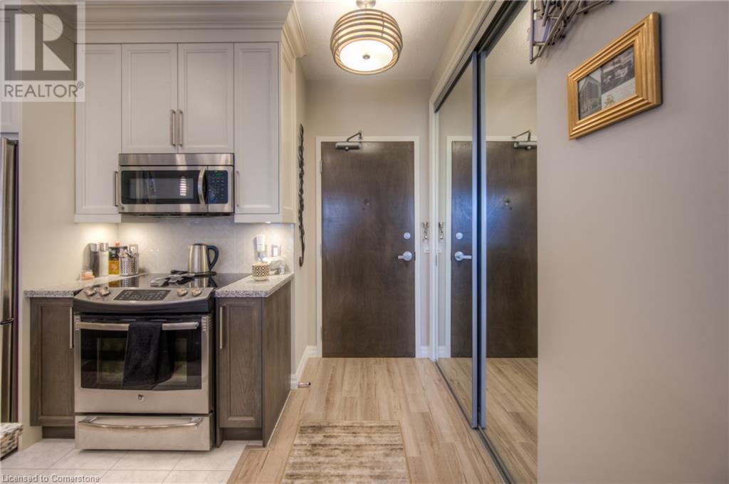Photo 11 of 112 King Street E Unit 506, Hamilton ON