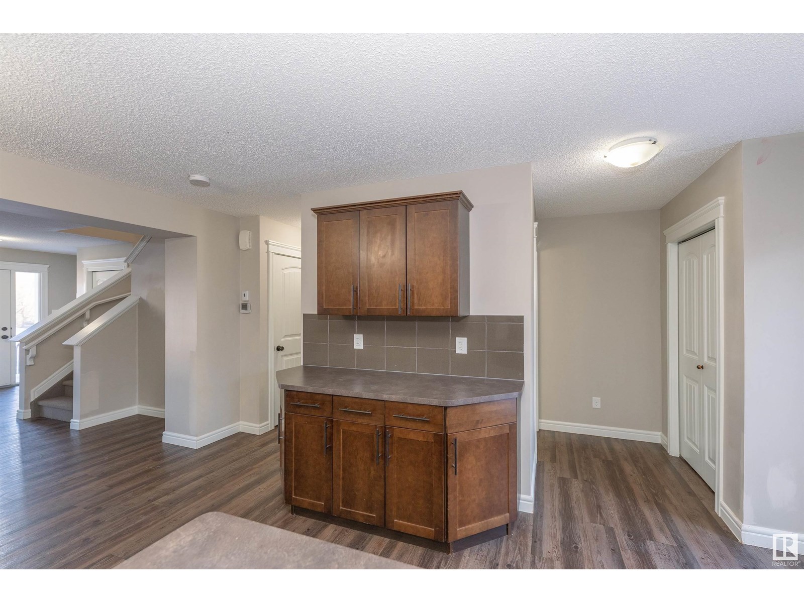 Photo 29 of 3081 Keswick Wy Sw, Edmonton AB