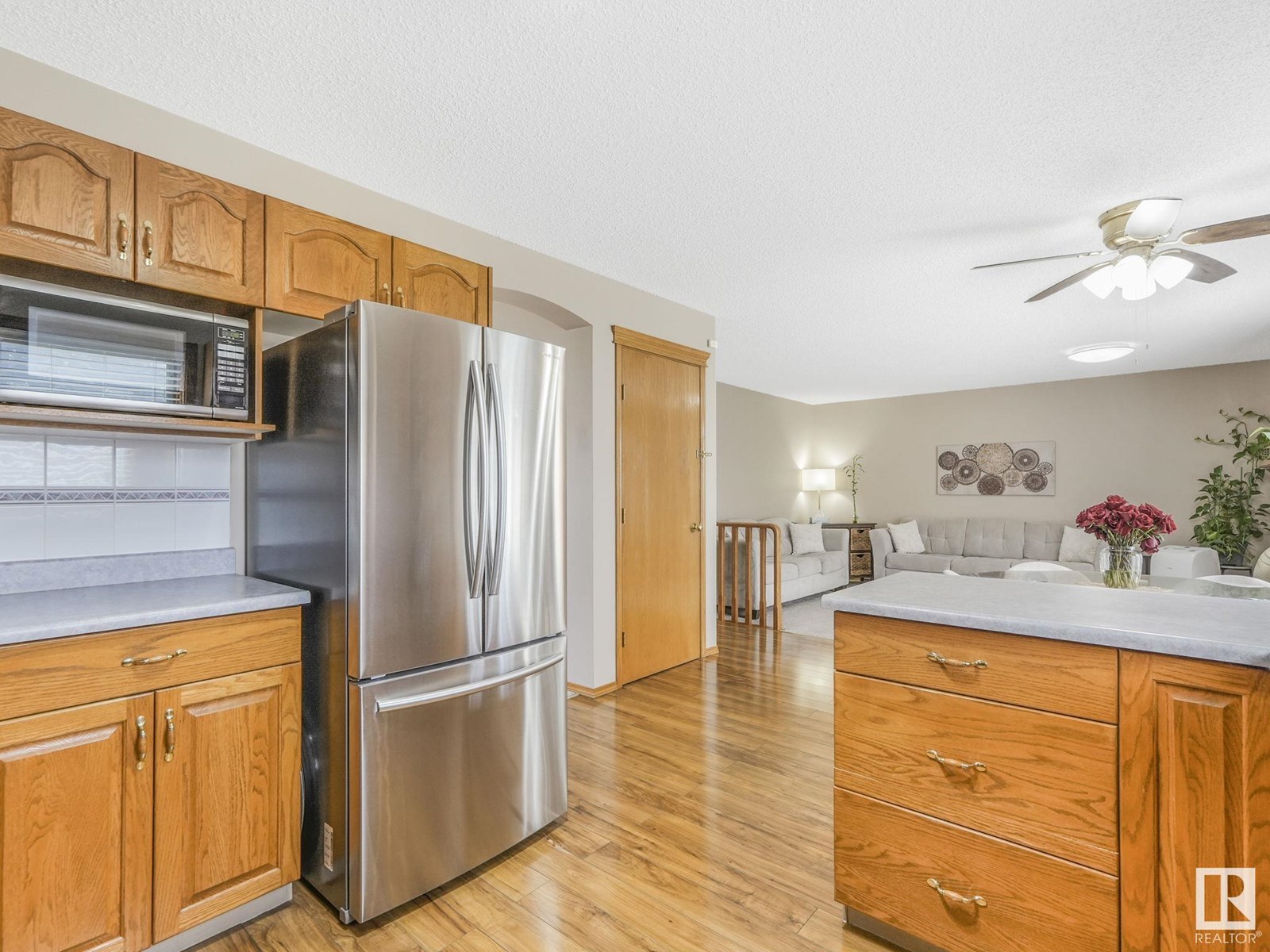 Photo 15 of 8515 157 Av Nw, Edmonton AB
