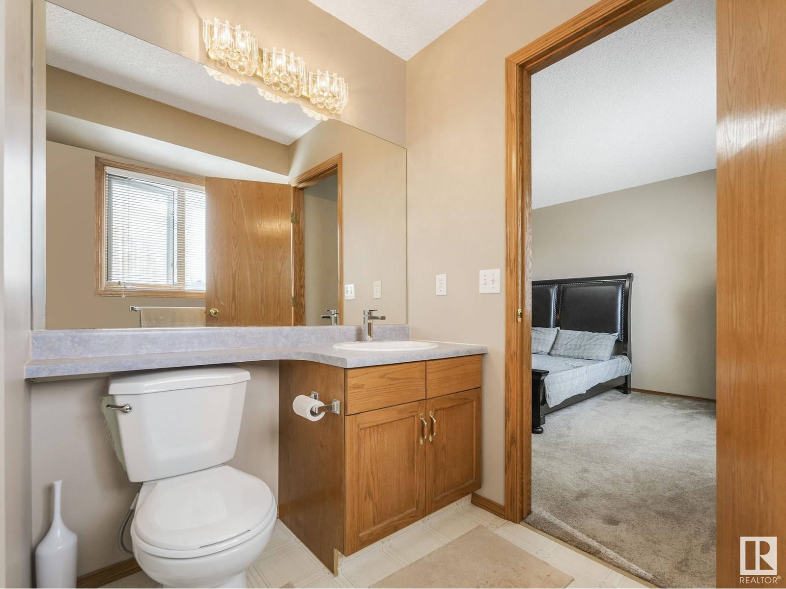 Photo 31 of 8515 157 Av Nw, Edmonton AB