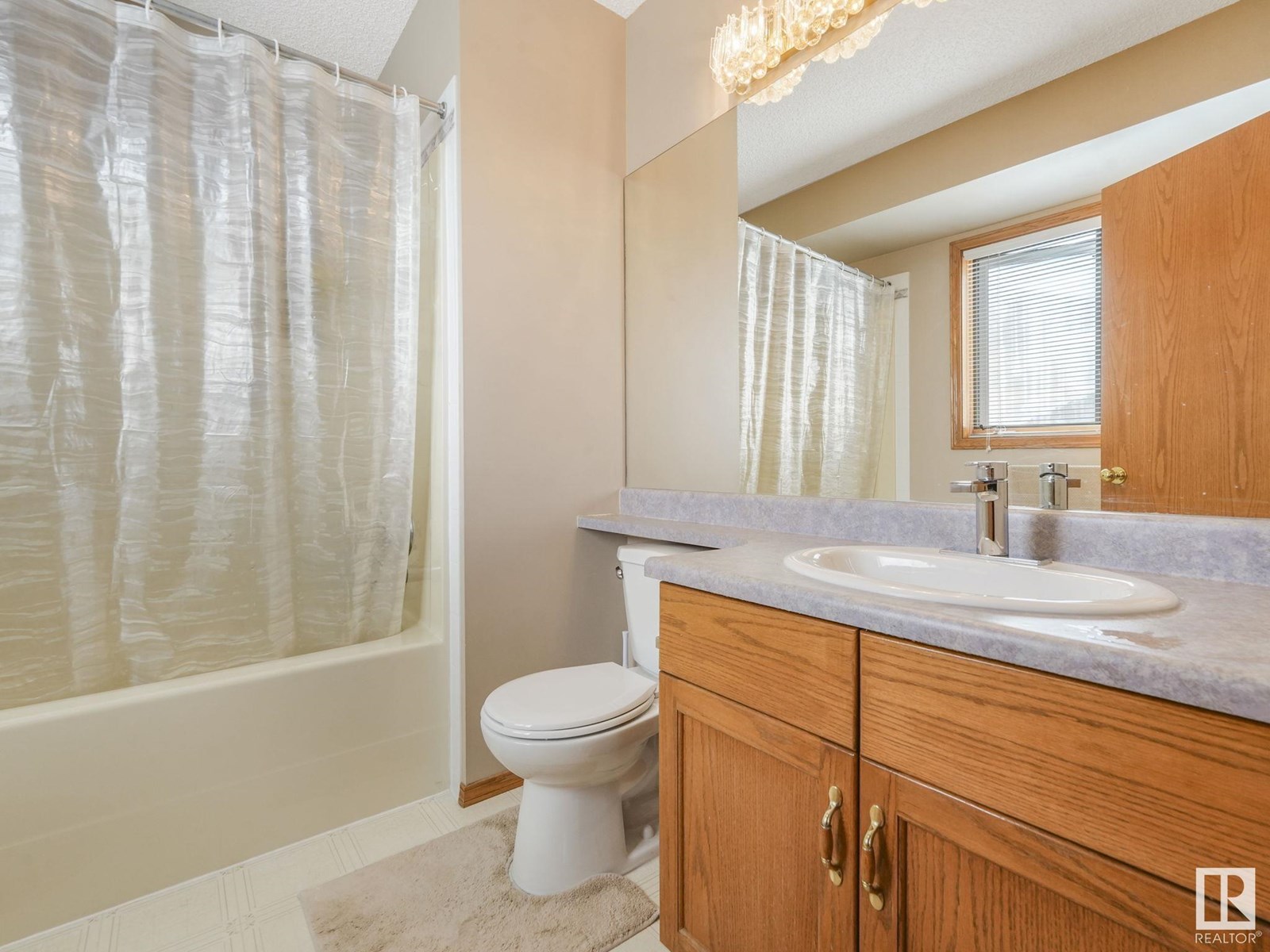 Photo 30 of 8515 157 Av Nw, Edmonton AB