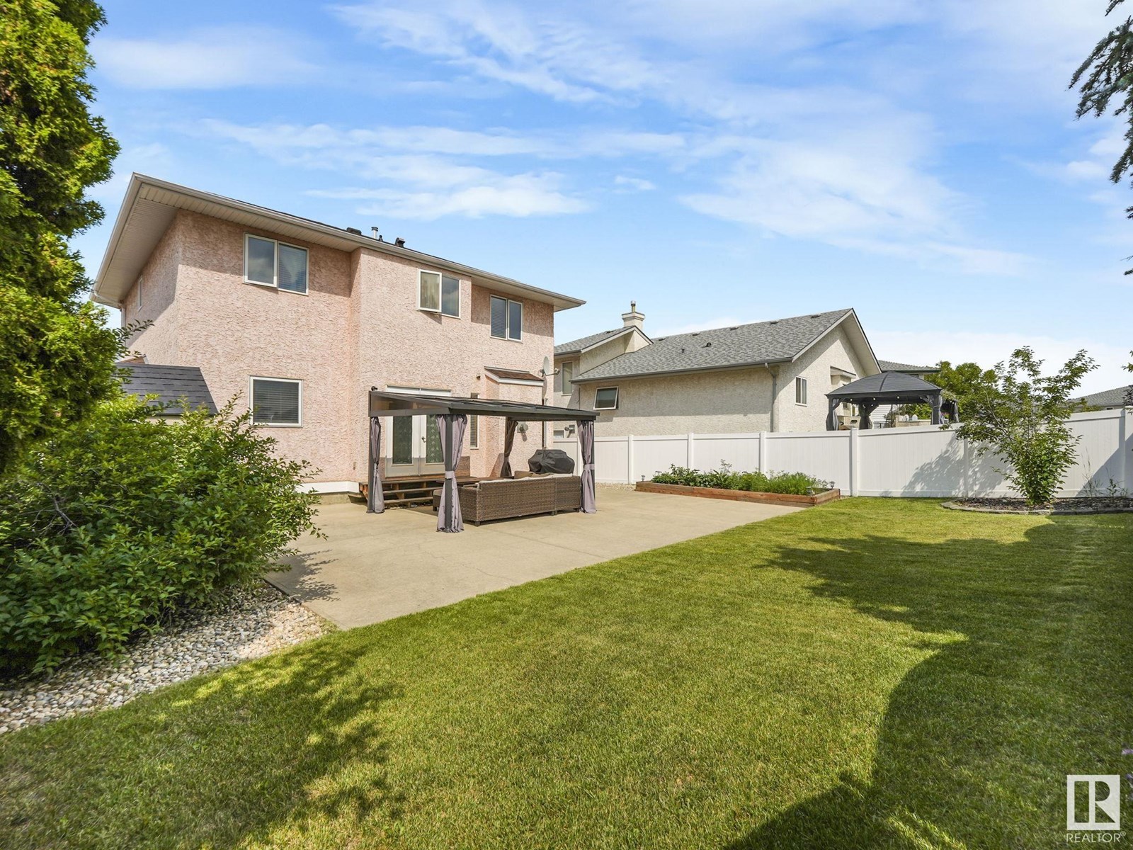 Photo 47 of 8515 157 Av Nw, Edmonton AB