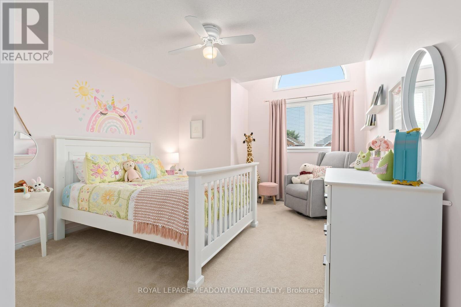 Photo 31 of 95 Standish Street, Halton Hills ON