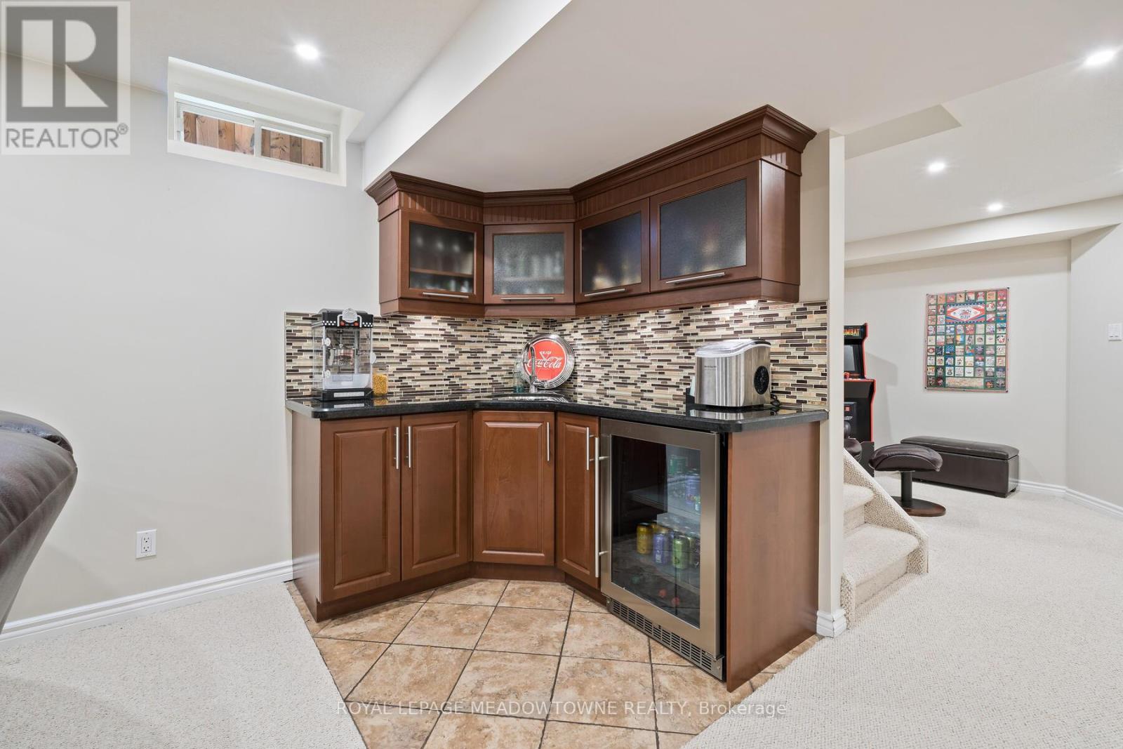 Photo 39 of 95 Standish Street, Halton Hills ON