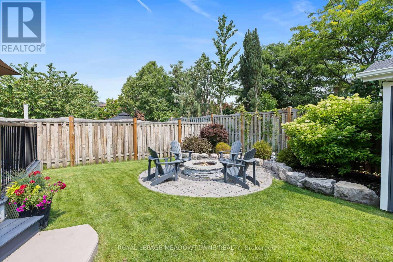 Photo 46 of 95 Standish Street, Halton Hills ON