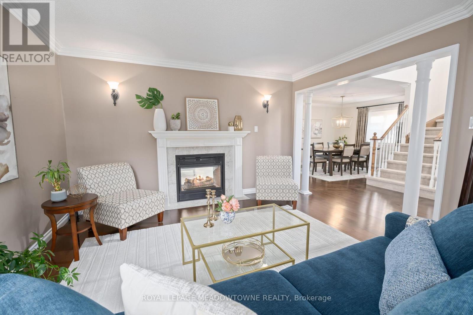 Photo 8 of 95 Standish Street, Halton Hills ON