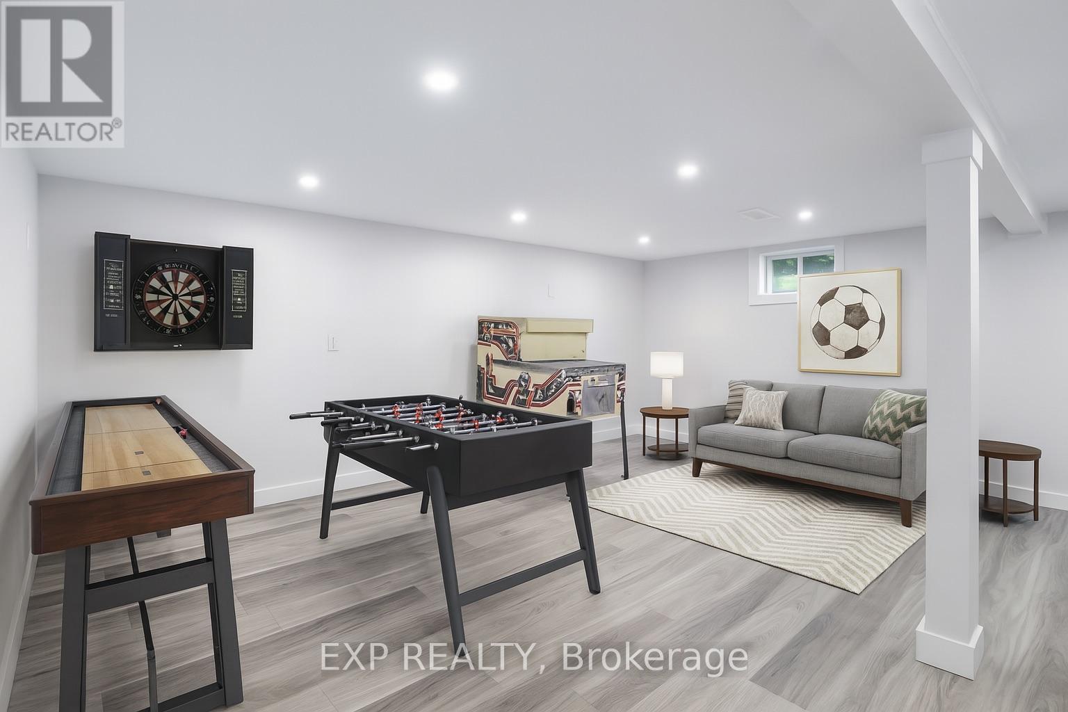 Photo 4 of 1382 Fisher Avenue, Ottawa ON