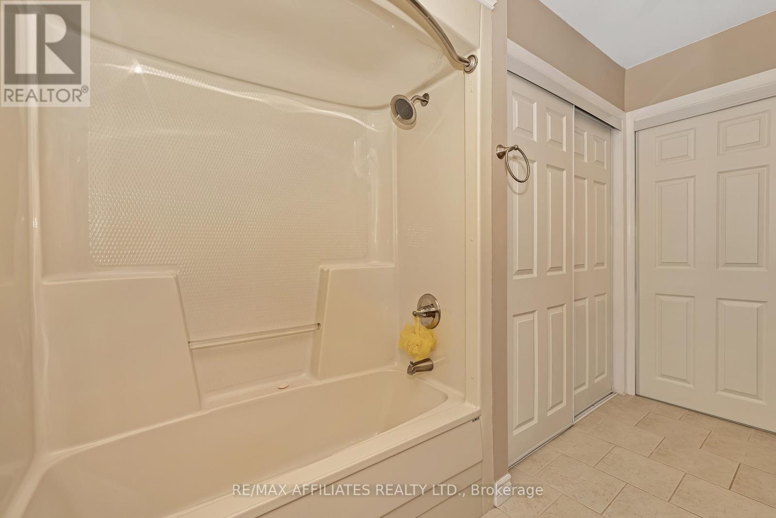 Photo 1 of 101 Carterfarm Crescent, Ottawa ON