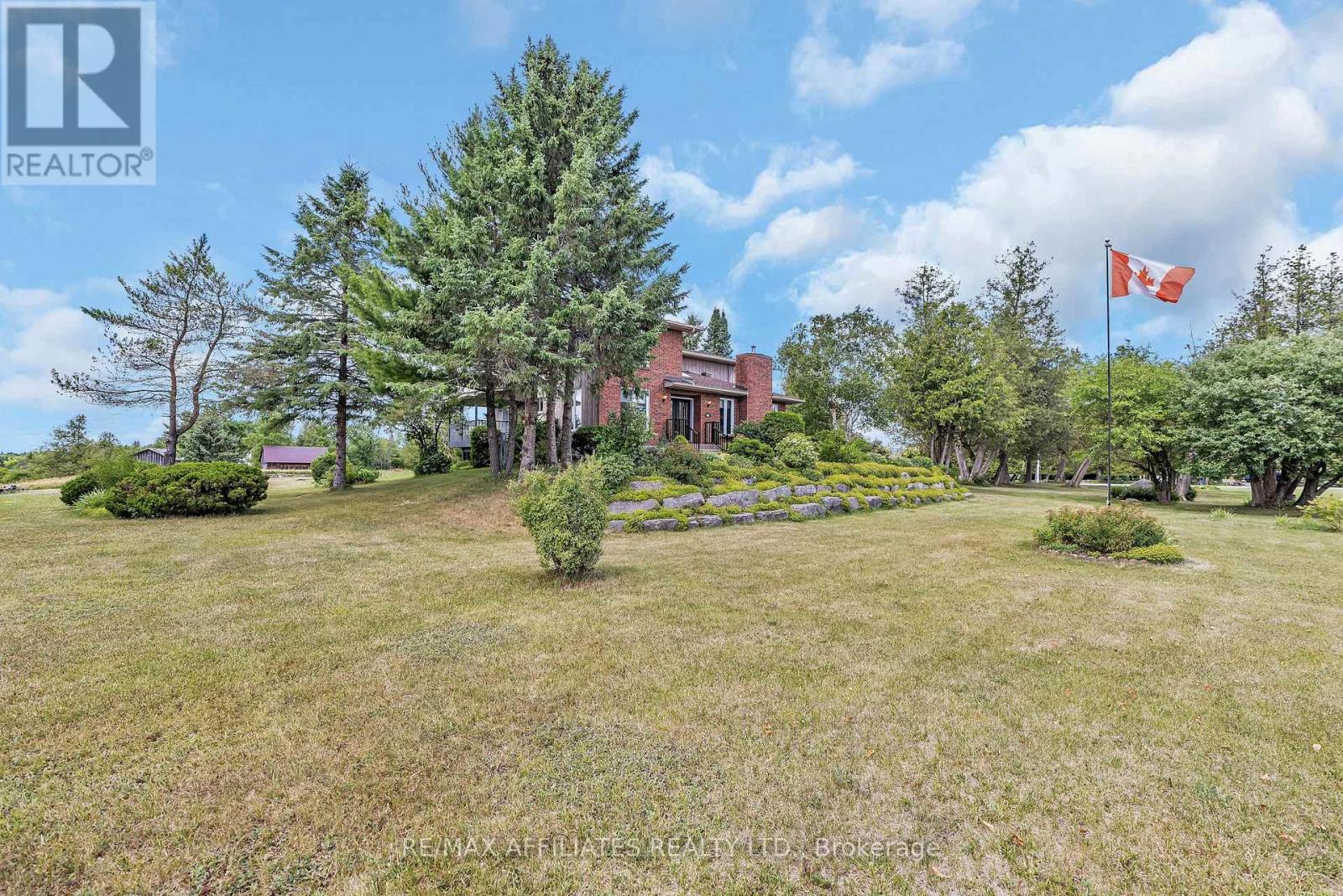 Photo 45 of 101 Carterfarm Crescent, Ottawa ON