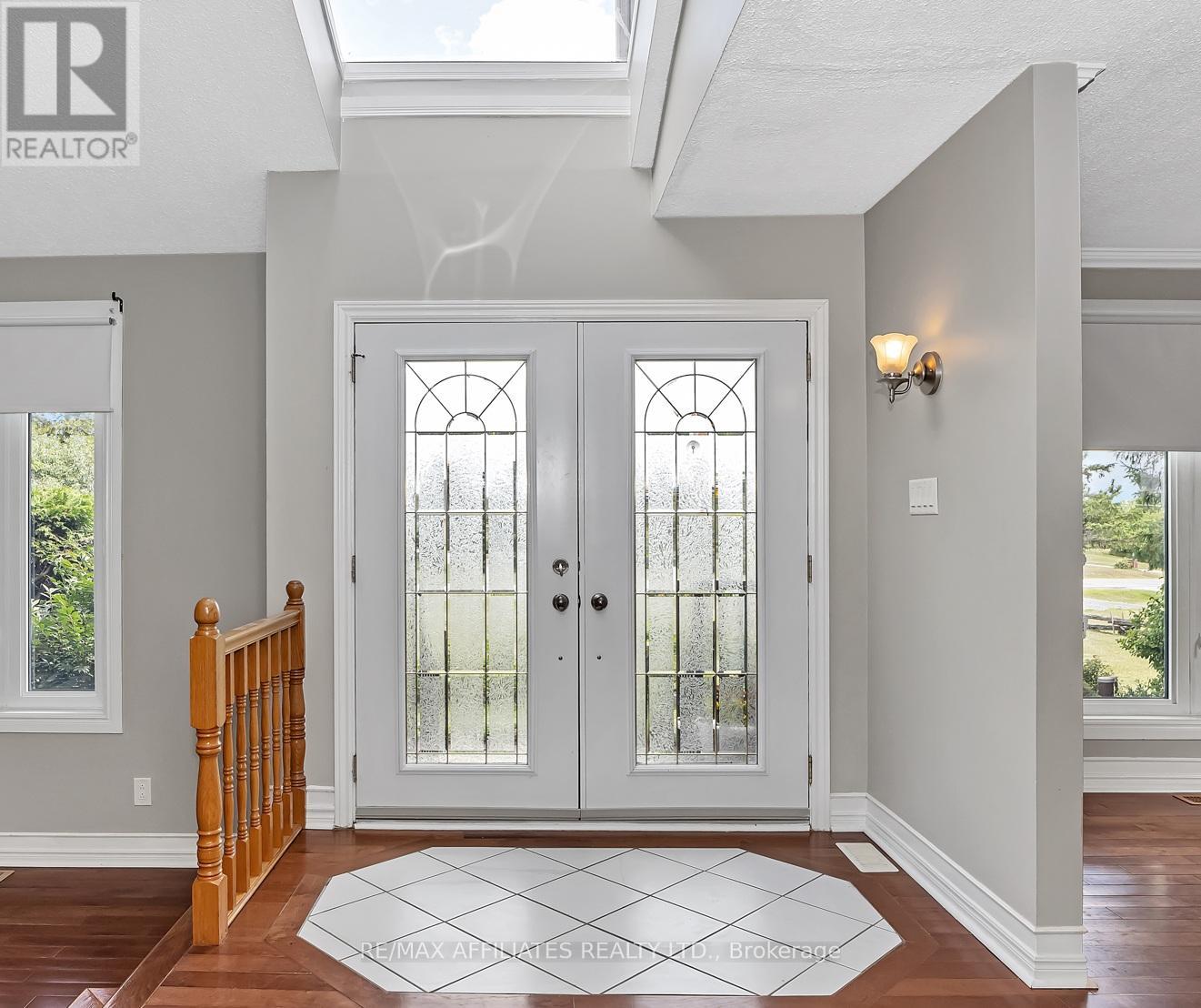 Photo 36 of 101 Carterfarm Crescent, Ottawa ON