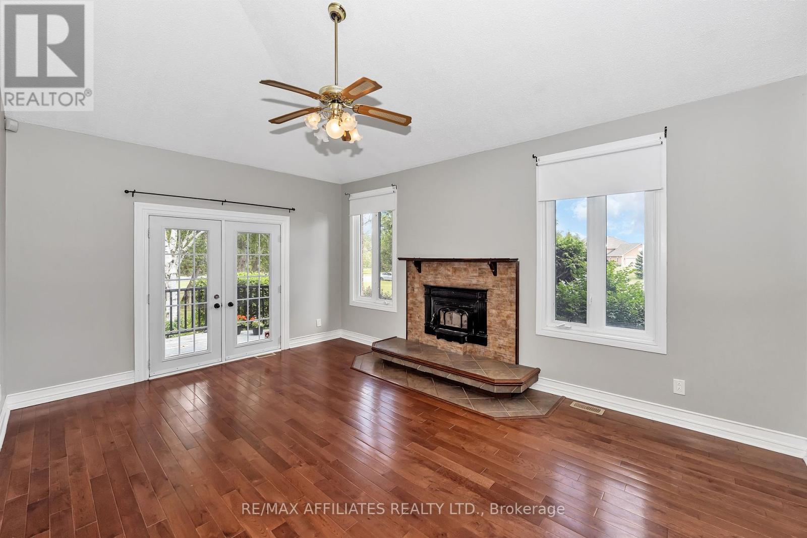 Photo 27 of 101 Carterfarm Crescent, Ottawa ON