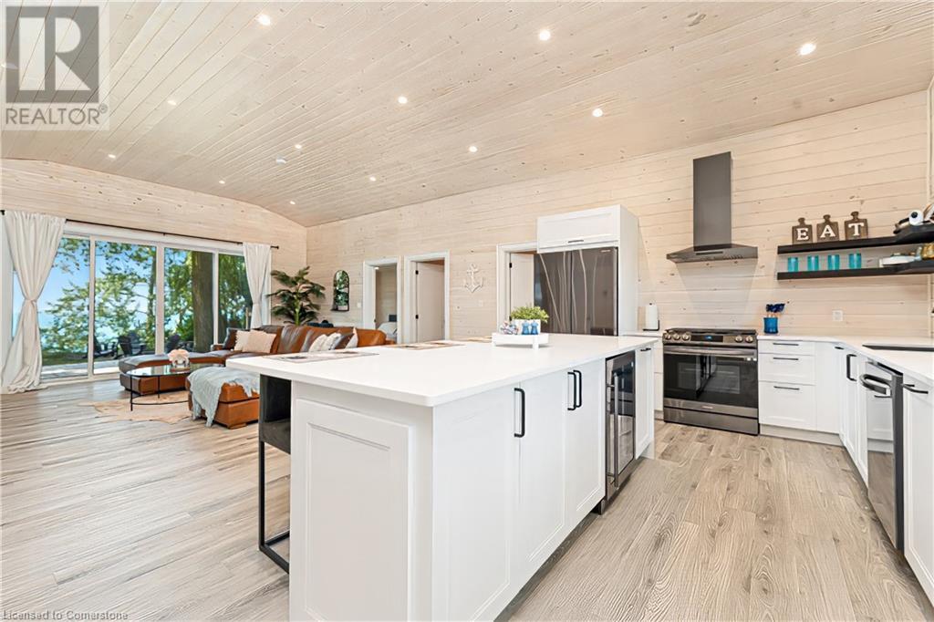 Photo 42 of 71865 Sunview Avenue, Dashwood ON