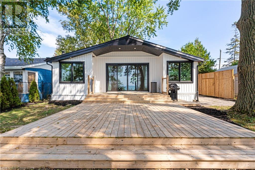 Photo 18 of 71865 Sunview Avenue, Dashwood ON
