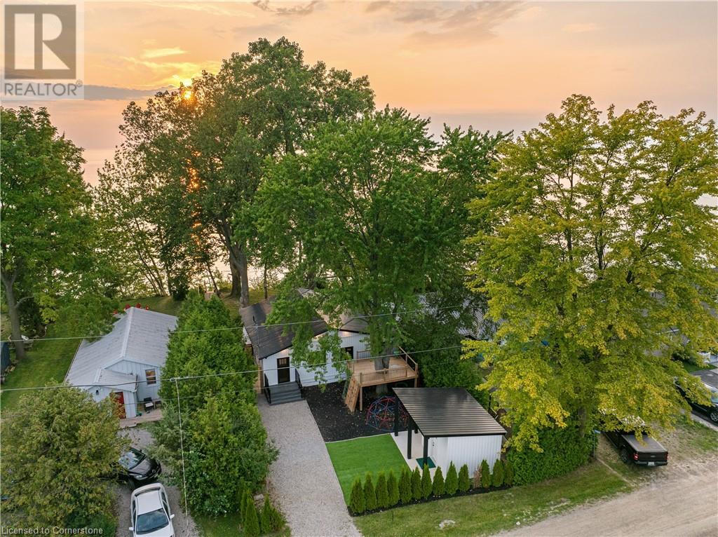 Photo 34 of 71865 Sunview Avenue, Dashwood ON