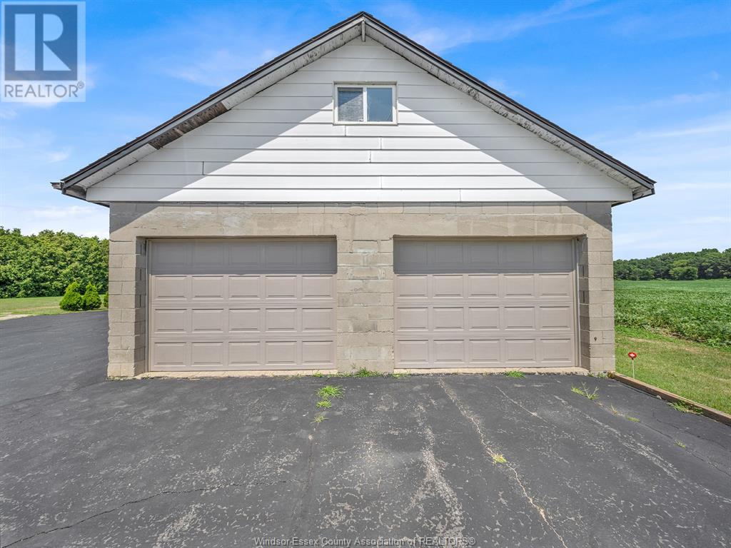 Photo 24 of 1331 Deer Run Road, Leamington ON
