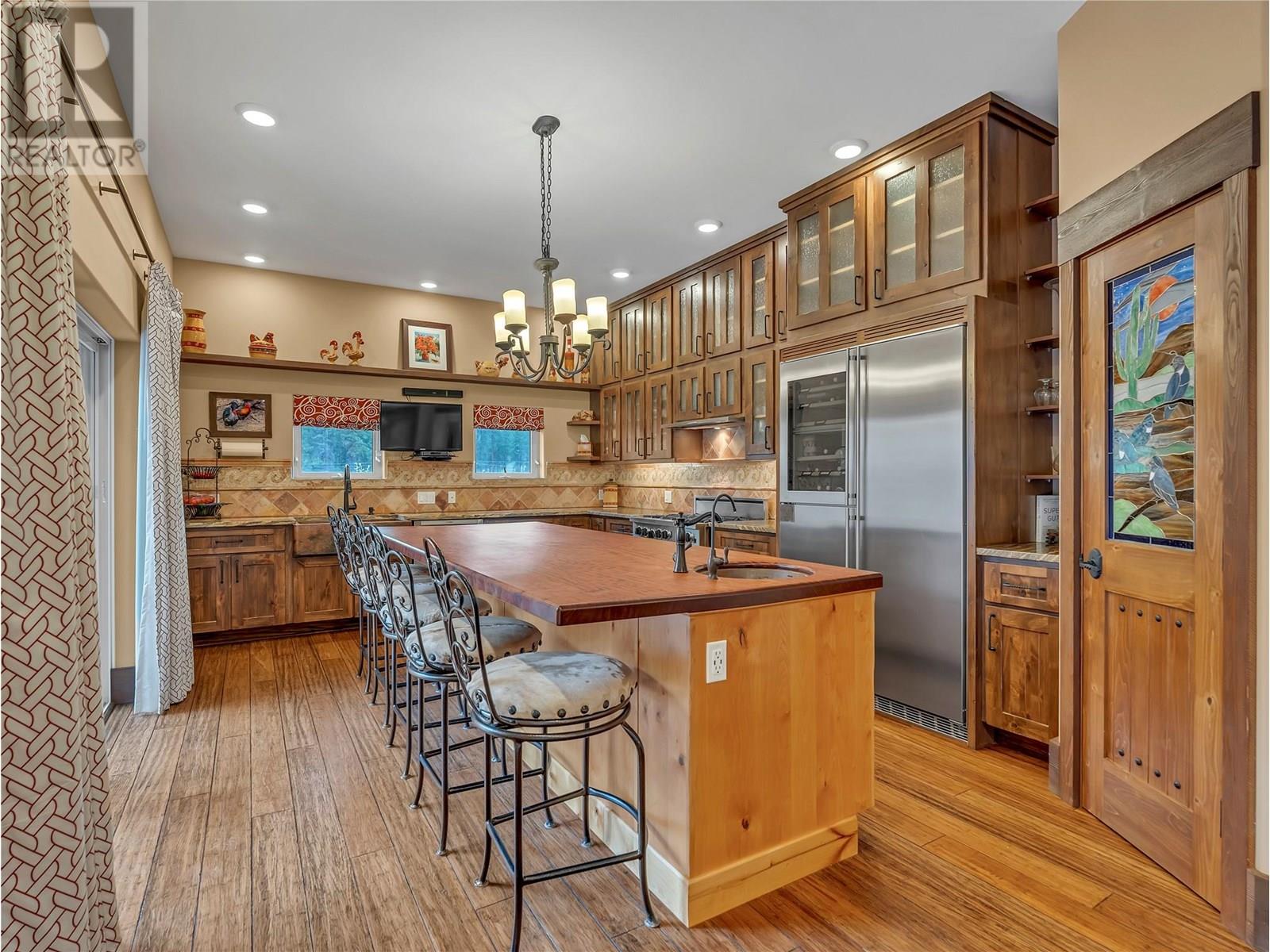 1788 WILLOWBROOK Road, Oliver