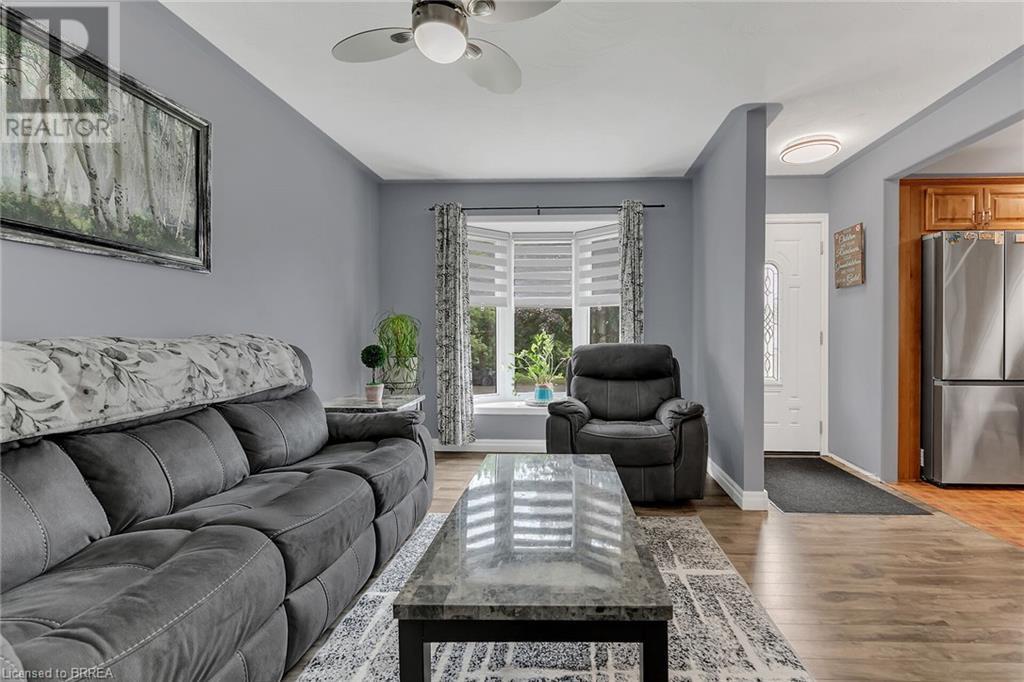 Photo 11 of 24 Ashton Drive, Simcoe ON