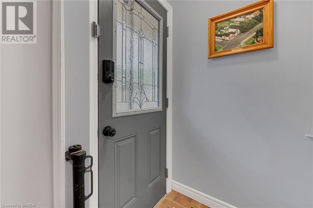 Photo 22 of 24 Ashton Drive, Simcoe ON