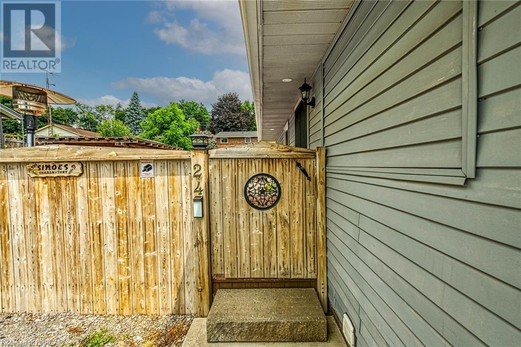 Photo 32 of 24 Ashton Drive, Simcoe ON