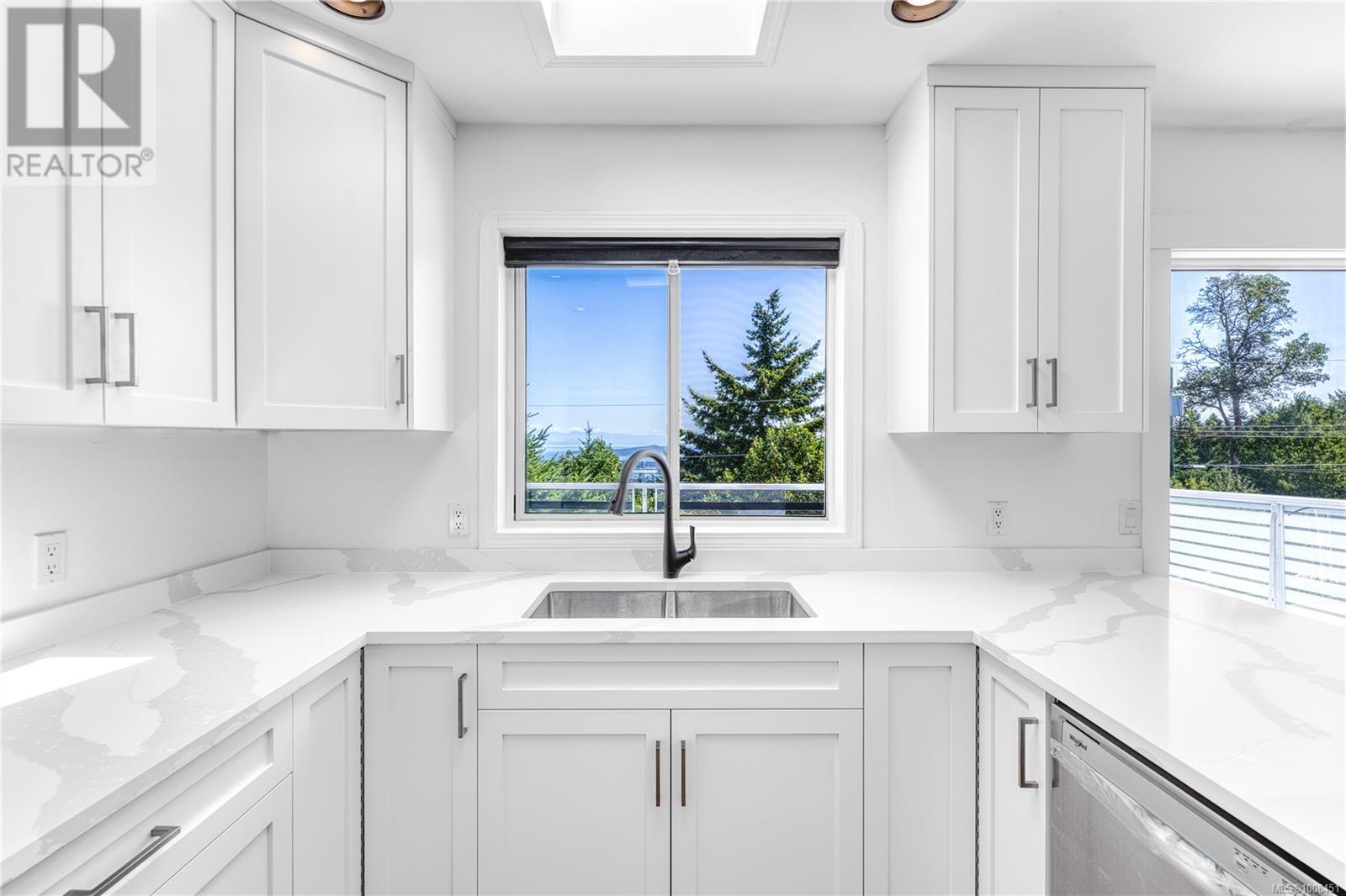 Photo 22 of 369 Trinity Dr, Nanaimo BC