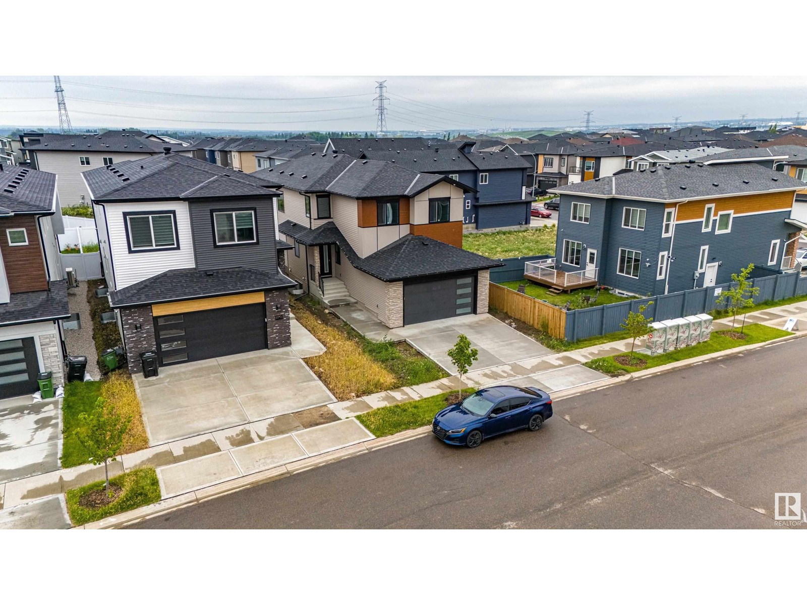 Photo 22 of 205 Fraser Wy Nw Nw, Edmonton AB