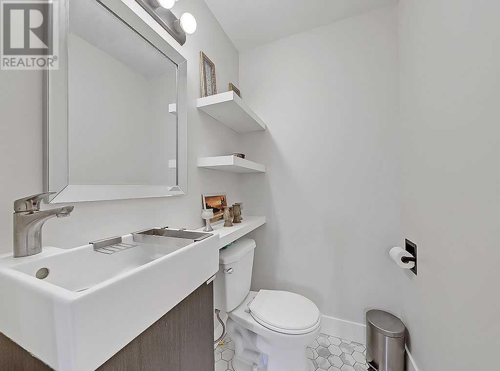 332 Lysander Place SE, Calgary, Alberta