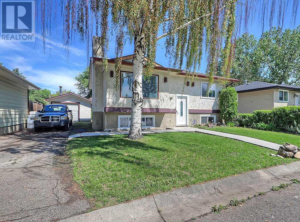 Single Family House Bi-level for Sale in  Lysander Place SE Ogden Calgary 