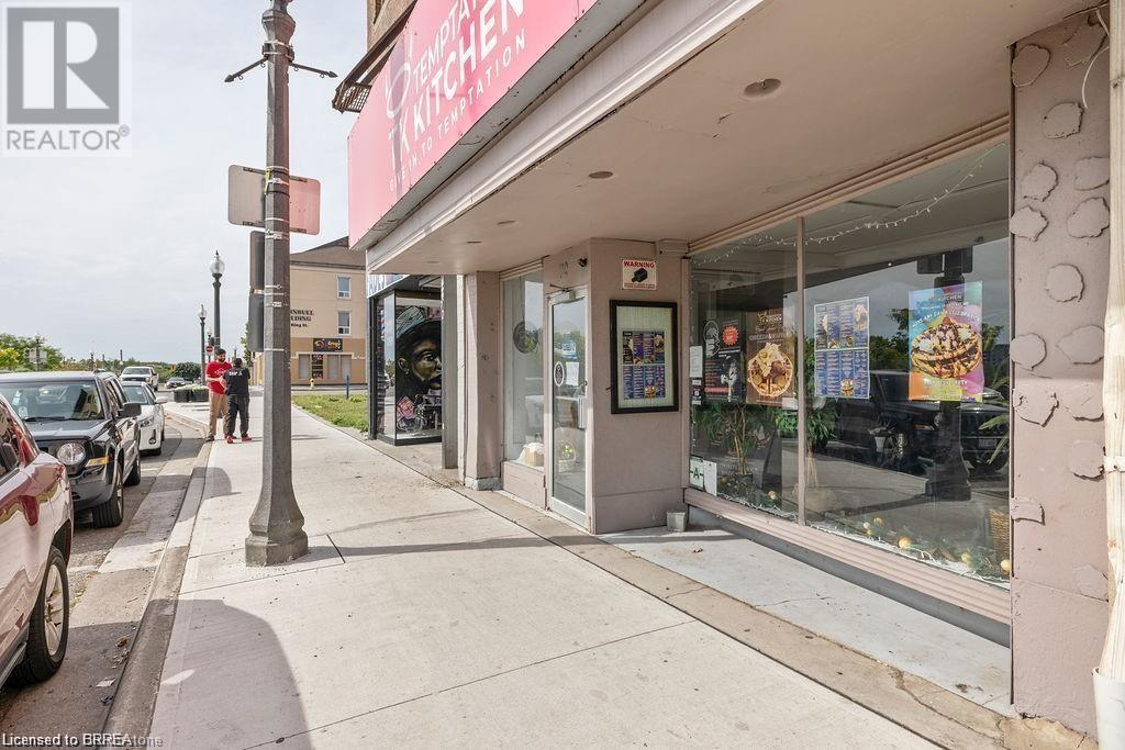 Photo 17 of 70 Colborne Street, Brantford ON