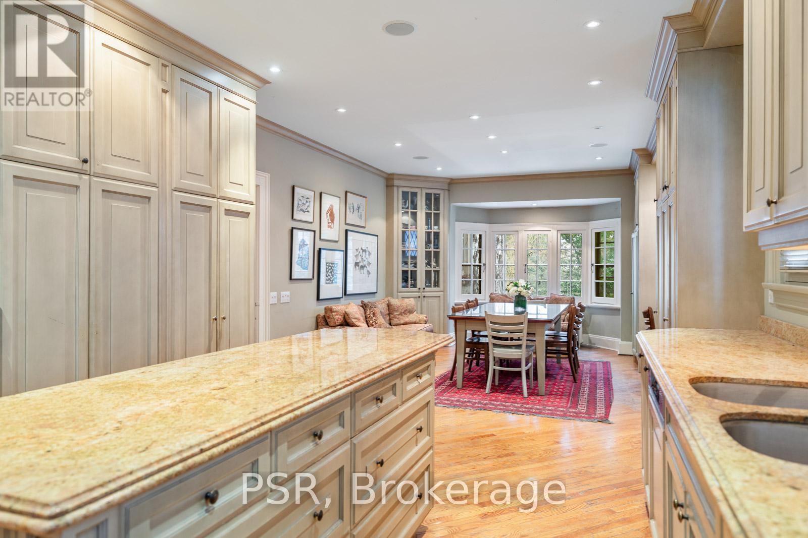 Photo 10 of 13 Old Forest Hill Road, Toronto ON