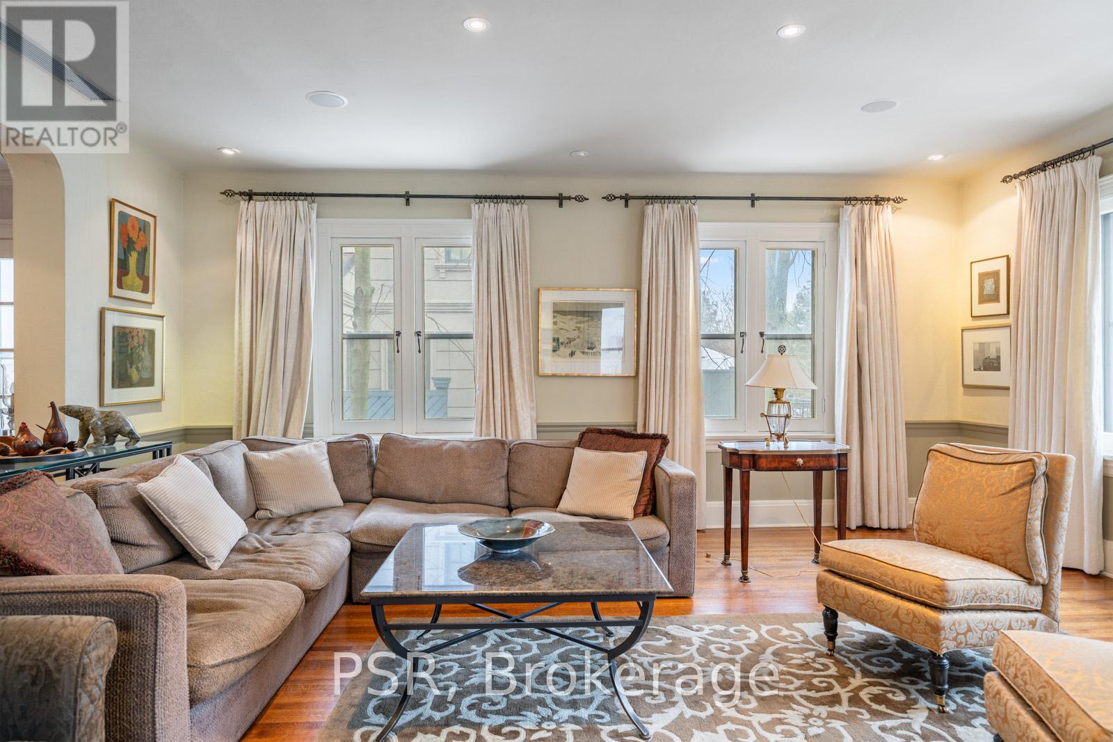Photo 7 of 13 Old Forest Hill Road, Toronto ON